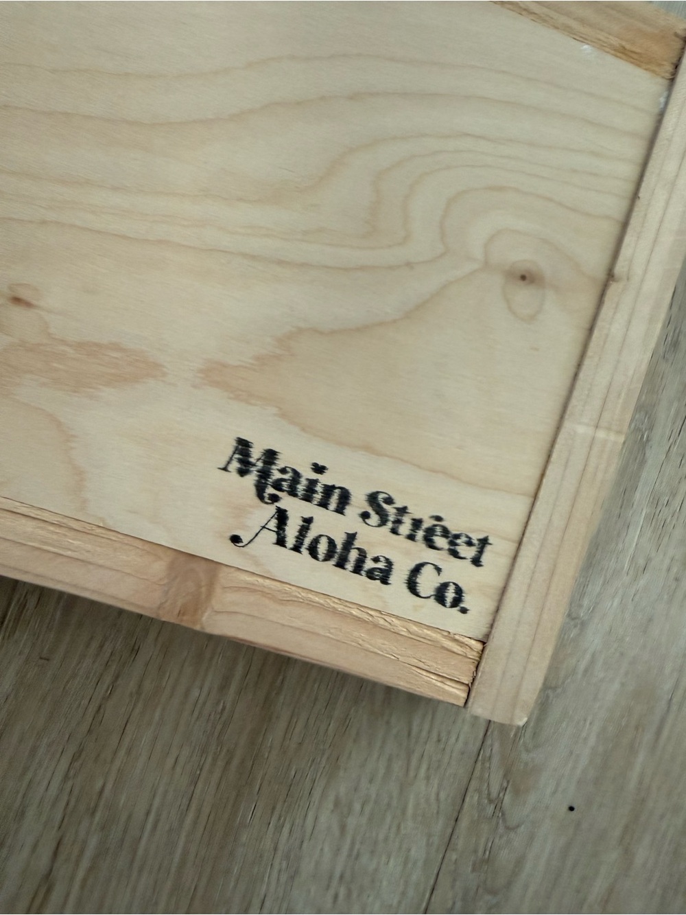 Main Street Aloha Sign - Picture 5 of 6